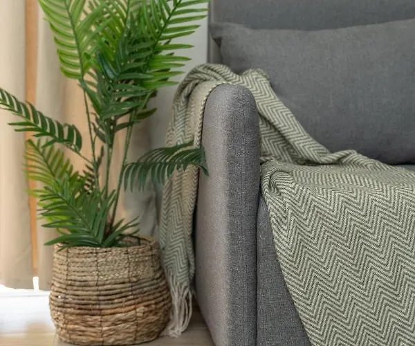 Апартаменти 71!charming Flat In Chania *